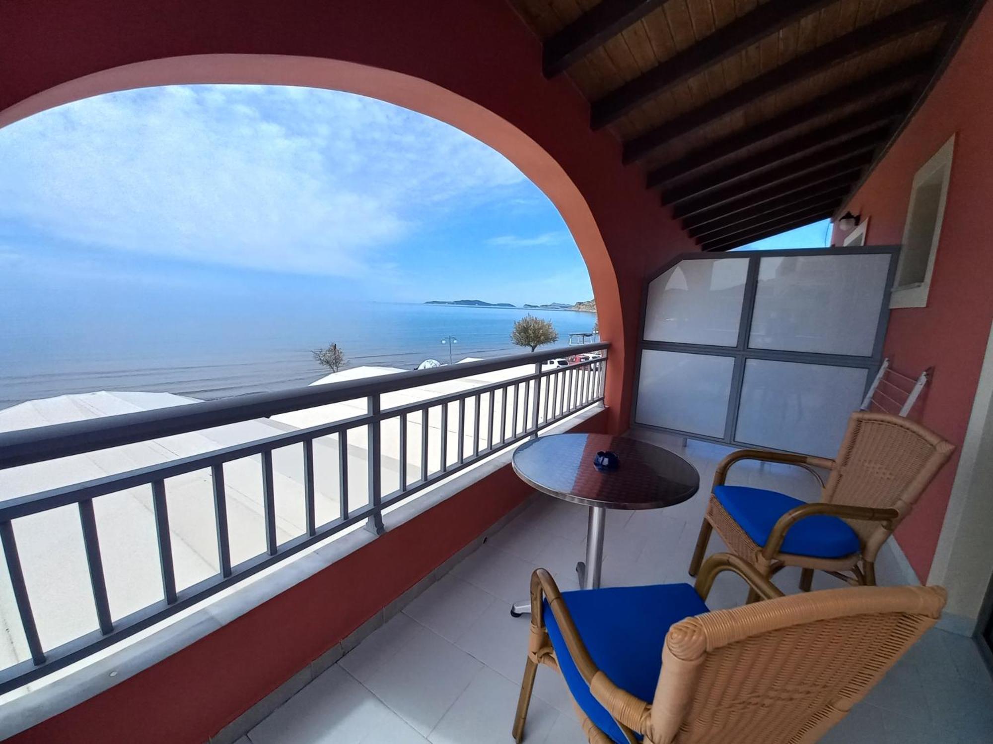 Porto-Fino Hotel Arílasz Kültér fotó