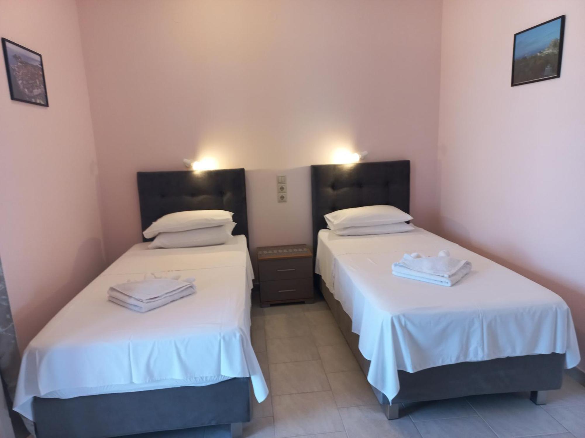 Porto-Fino Hotel Arílasz Kültér fotó